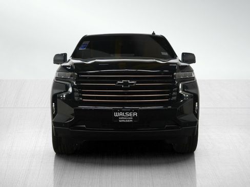 Used 2021 Chevrolet Suburban High Country w/ Premium Package image 8