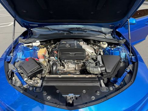 Used 2017 Chevrolet Camaro LT image 25