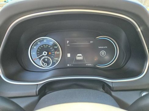 Used 2024 Genesis GV80 2.5T AWD/4WD image 37