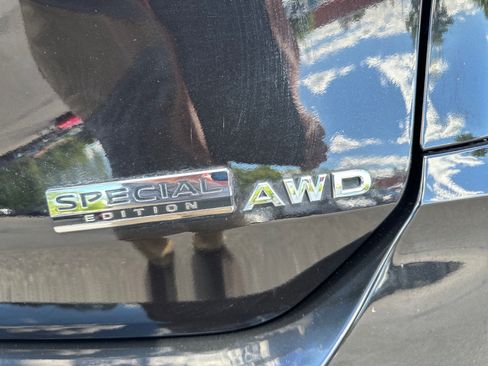Used 2020 Nissan Rogue S AWD/4WD image 9