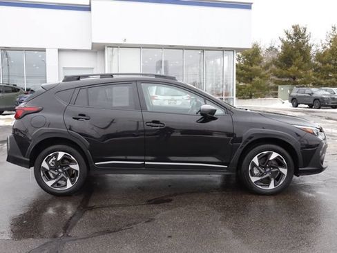 Used 2025 Subaru Crosstrek 2.5i Limited AWD/4WD image 2