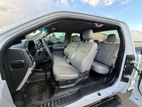 Used 2018 Ford F250 XL w/ Power Equipment Group AWD/4WD image 22
