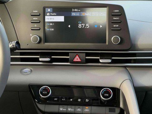 New 2025 Hyundai Elantra Sport w/ Cargo Package image 19