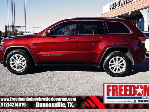 Certified 2021 Jeep Grand Cherokee Laredo image 2