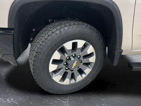 New 2026 Chevrolet Silverado 2500 Custom w/ Custom Value Package AWD/4WD image 33