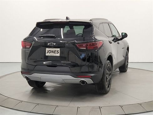 New 2026 Chevrolet Blazer LT w/ Convenience Package image 6