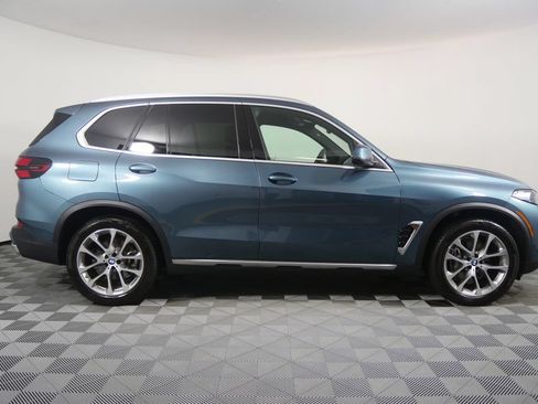 Certified 2026 BMW X5 xDrive40i AWD/4WD image 6