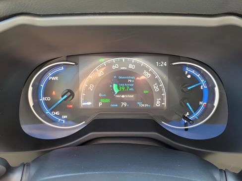 Certified 2024 Toyota RAV4 XSE image 32