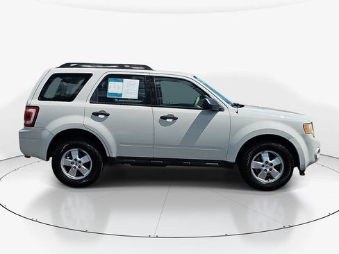 Used 2012 Ford Escape XLS FWD image 5