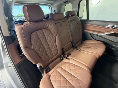 Certified 2025 BMW X7 xDrive40i w/ Premium Package AWD/4WD image 33
