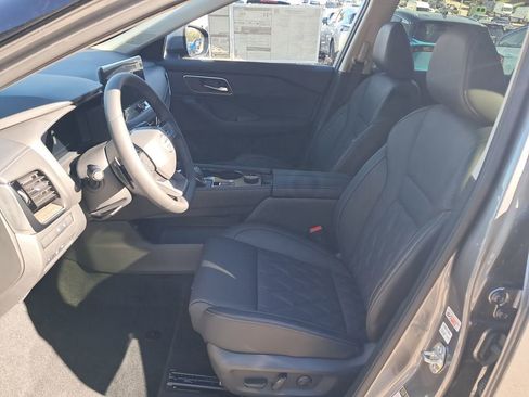 New 2026 Nissan Rogue Platinum w/ Platinum Premium Package image 10