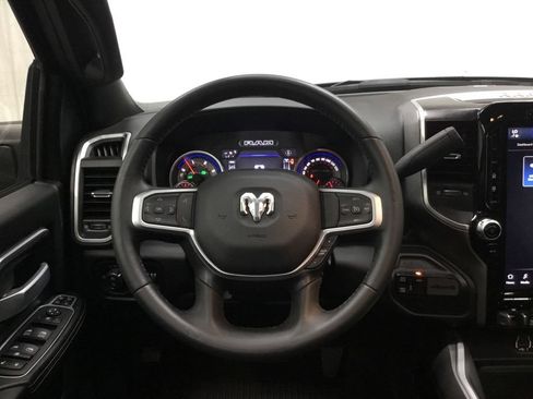 Used 2023 RAM 2500 Big Horn w/ Level B Equipment Group AWD/4WD image 37