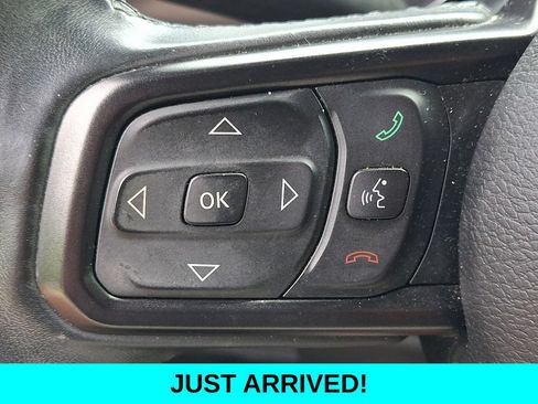 Used 2018 Jeep Wrangler Unlimited Sport S AWD/4WD image 21