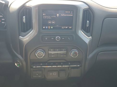 Used 2025 Chevrolet Silverado 1500 Custom Trail Boss AWD/4WD image 22