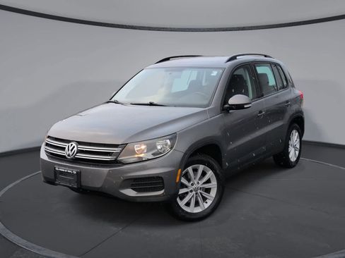 Used 2018 Volkswagen Tiguan Limited image 1