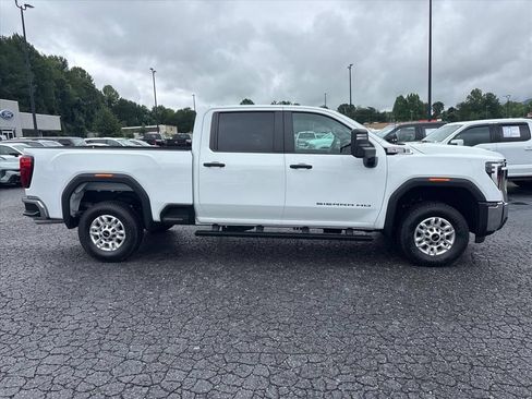 Used 2025 GMC Sierra 2500 Pro w/ Convenience Package RWD image 9