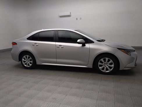 Used 2024 Toyota Corolla LE image 11