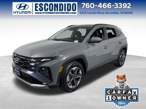 Certified 2025 Hyundai Tucson SEL image 1