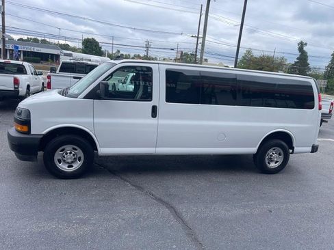 Used 2023 Chevrolet Express 3500 LS image 4