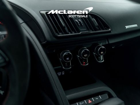 Used 2017 Audi R8 V10 plus image 34