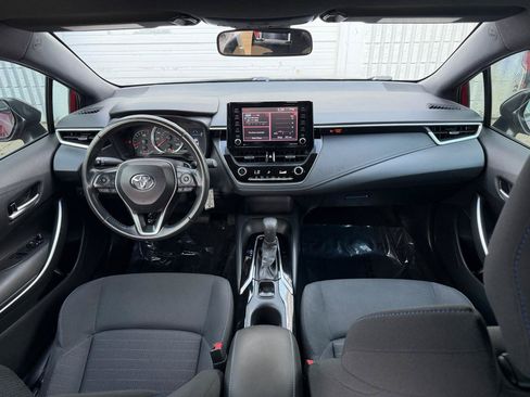 Used 2022 Toyota Corolla SE FWD image 6