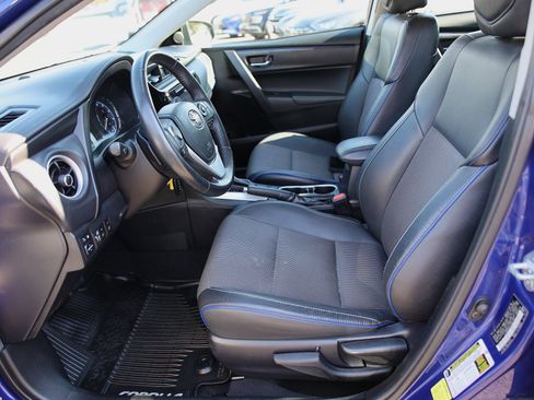 Used 2018 Toyota Corolla SE image 16