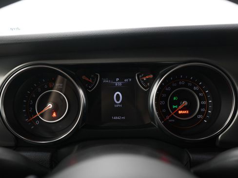 Used 2023 Jeep Gladiator Sport image 26