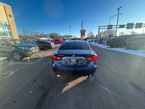 Used 2017 Nissan Maxima Platinum image 6
