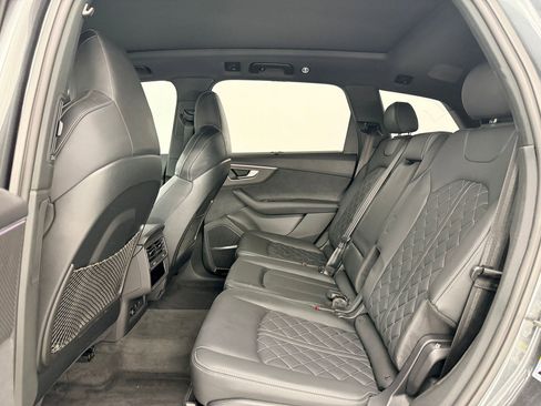 Certified 2025 Audi SQ7 Premium Plus AWD/4WD image 14