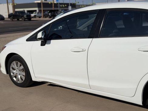 Used 2012 Honda Civic LX image 15