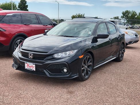 Used 2019 Honda Civic Sport image 3