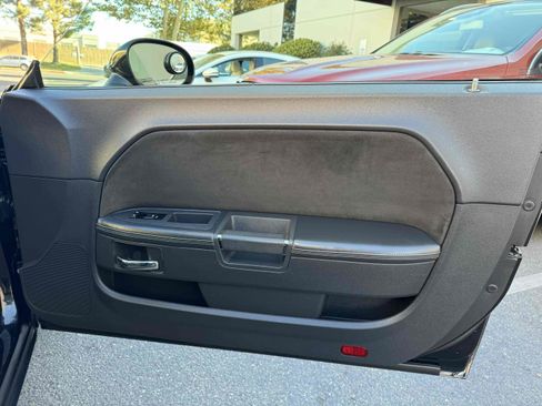 Used 2010 Dodge Challenger SRT8 w/ SRT Option Group II image 54