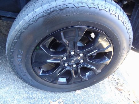 Certified 2023 Ford F150 Lariat w/ Equipment Group 502A High image 11