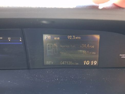 Used 2014 Honda Civic EX image 35