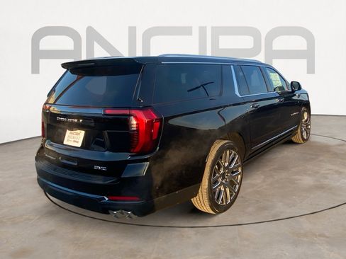 New 2026 GMC Yukon XL Denali Ultimate image 10