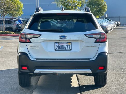 Certified 2023 Subaru Outback Limited image 5