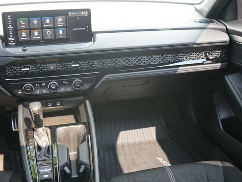 Used 2023 Honda Accord Sport image 23
