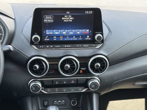 Used 2025 Nissan Sentra SV FWD image 15