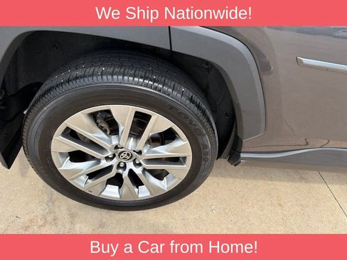 Used 2024 Toyota RAV4 Limited w/ Weather Package AWD/4WD image 28