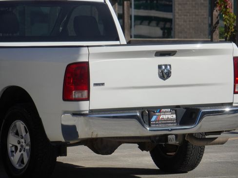 Used 2012 RAM 1500 Classic SLT w/ Luxury Group image 10