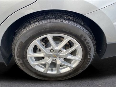 Used 2024 Chevrolet Equinox LT image 21