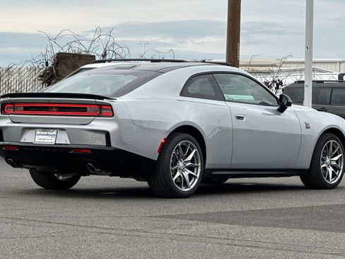 New 2026 Dodge Charger Scat Pack image 4