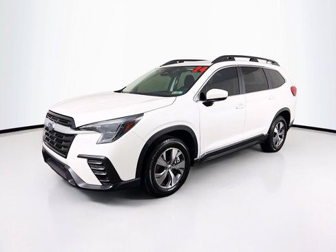 Used 2024 Subaru Ascent Premium w/ Convenience Package AWD/4WD image 7
