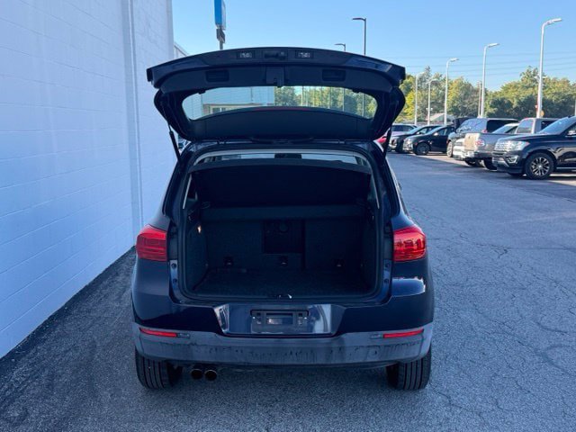 Used 2016 Volkswagen Tiguan S FWD image 8