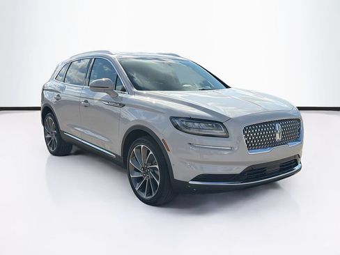 Used 2023 Lincoln Nautilus Reserve w/ Equipment Group 201A AWD/4WD image 3
