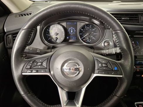 Used 2020 Nissan Rogue SL AWD/4WD image 19