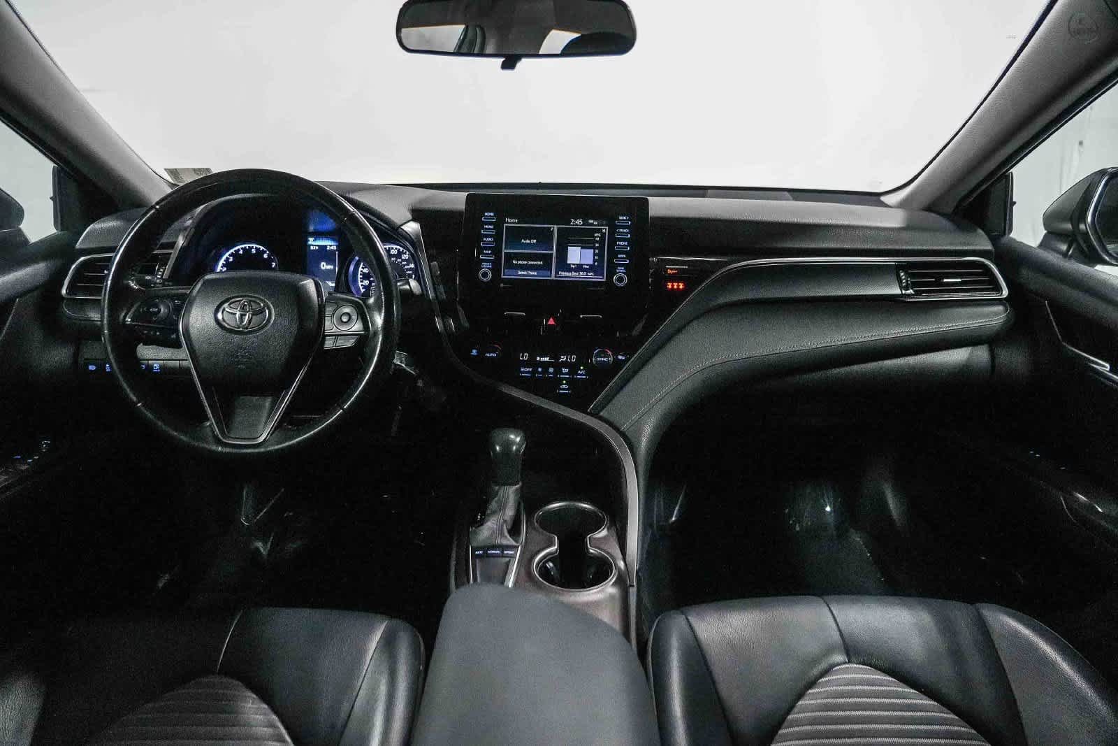 Certified 2022 Toyota Camry SE FWD image 13
