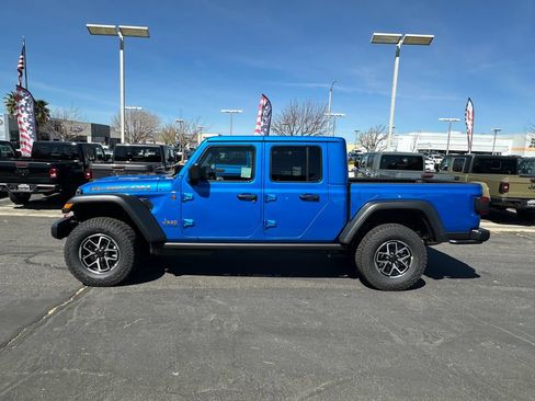 New 2026 Jeep Gladiator Rubicon w/ Steel Power Dome Hood Package AWD/4WD image 3