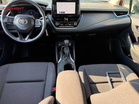 Used 2026 Toyota Corolla LE FWD image 13