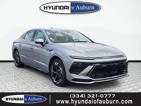 New 2026 Hyundai Sonata SEL FWD image 1